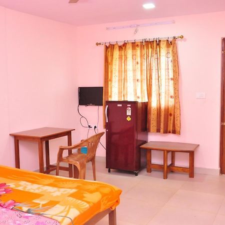 Castelinho'S Home Away From Home Anjuna Exterior foto