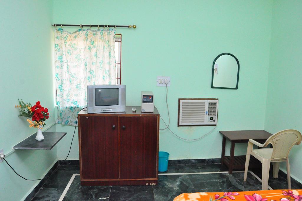 Castelinho'S Home Away From Home Anjuna Habitación foto