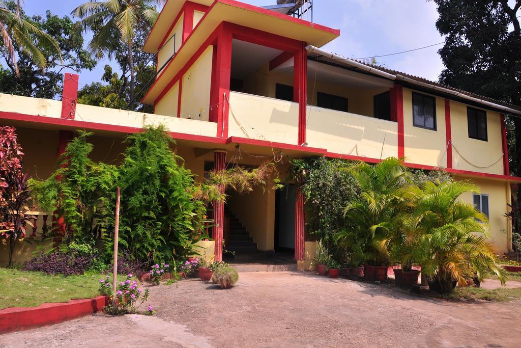 Castelinho'S Home Away From Home Anjuna Exterior foto