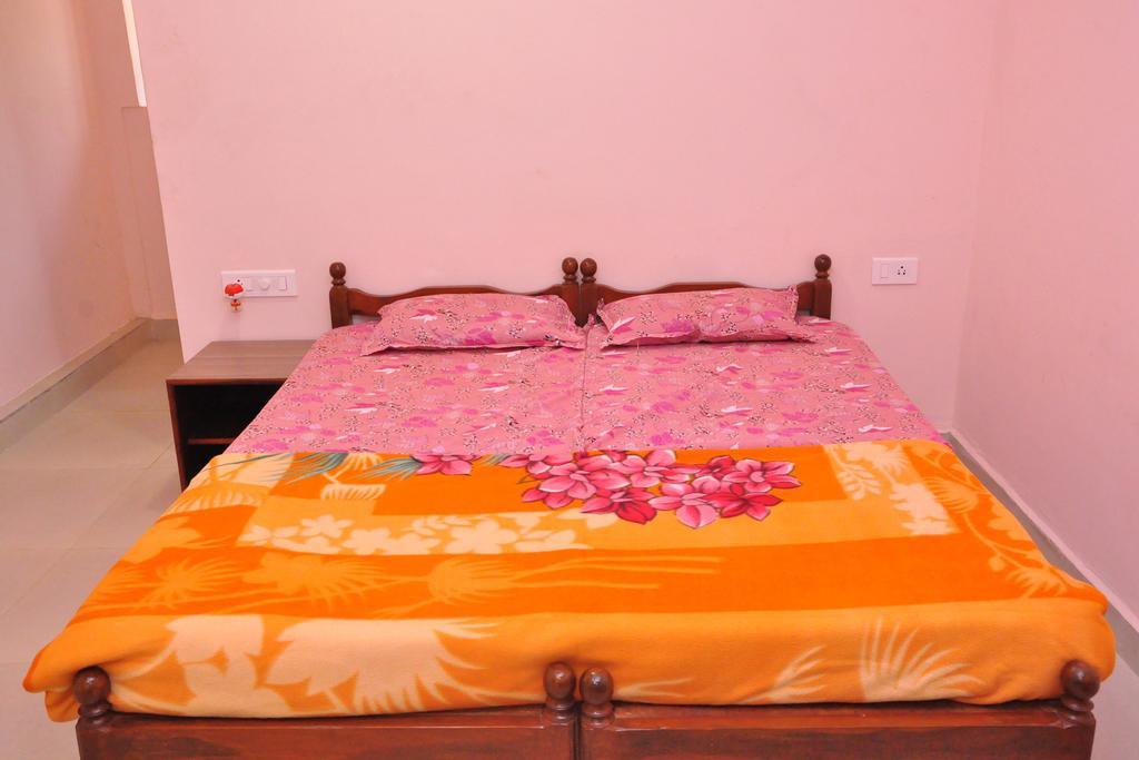 Castelinho'S Home Away From Home Anjuna Exterior foto
