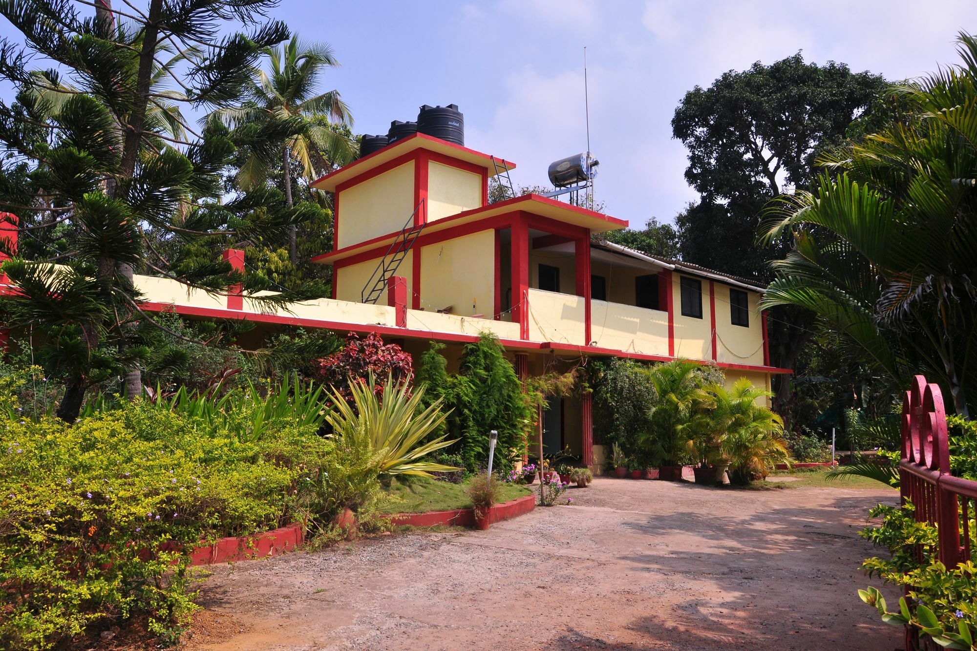 Castelinho'S Home Away From Home Anjuna Exterior foto